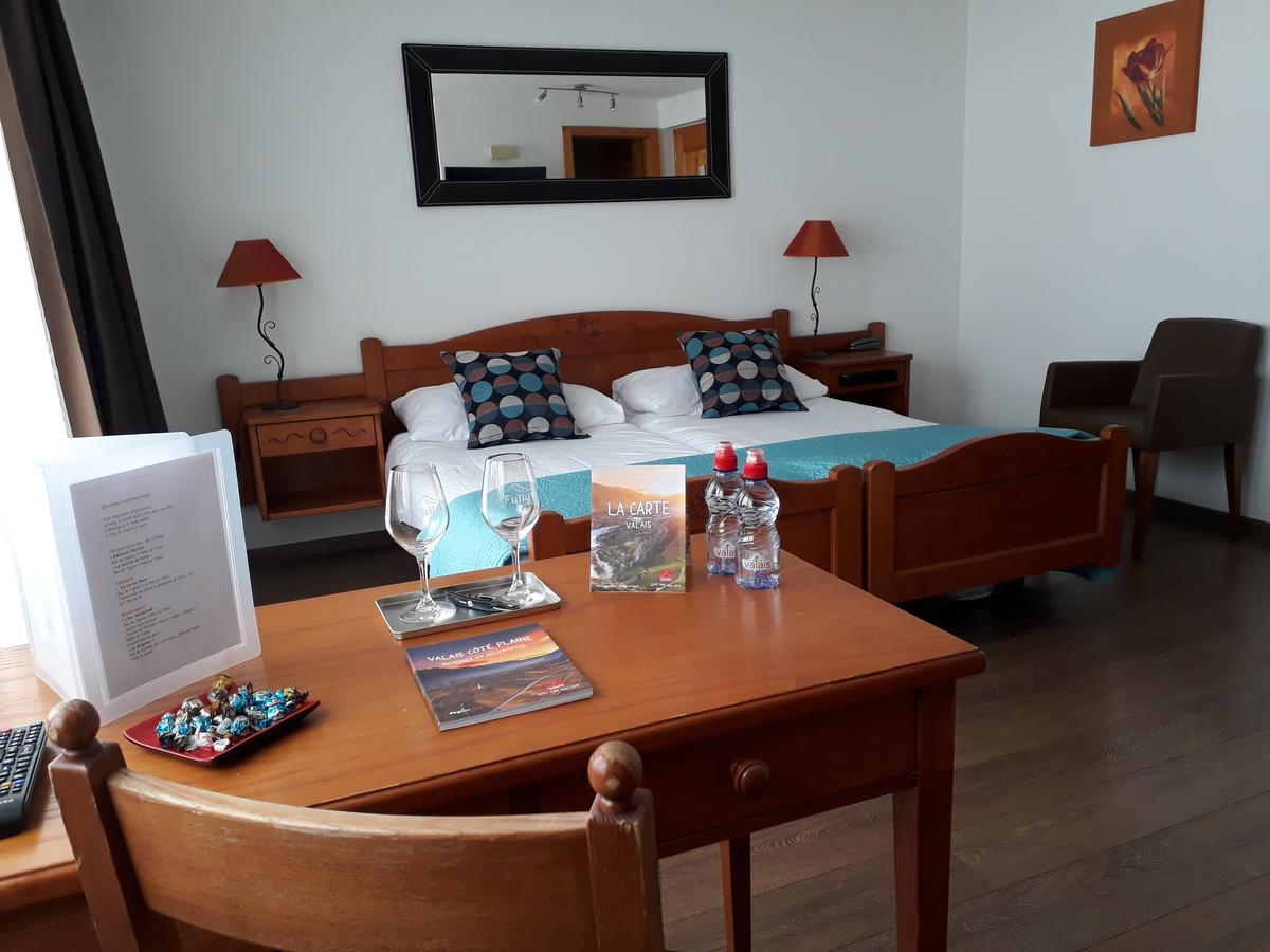 Hotel De Fully Ngoại thất bức ảnh